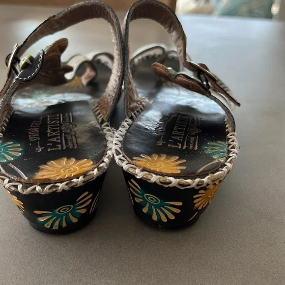 Gently worn womens size 35 L’Artiste sandals - Picture 3 of 5
